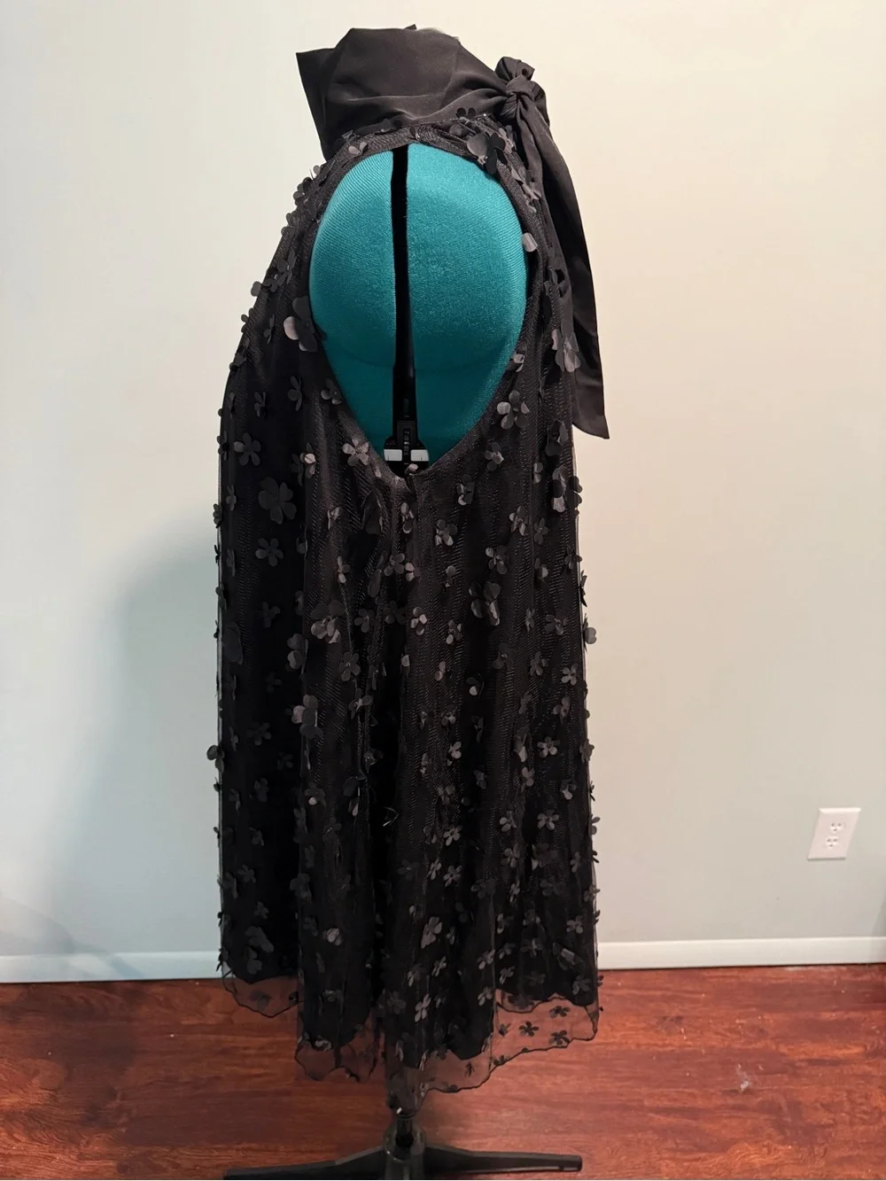 Chic Soul Black Floral Mini Dress - Picture 2 of 4